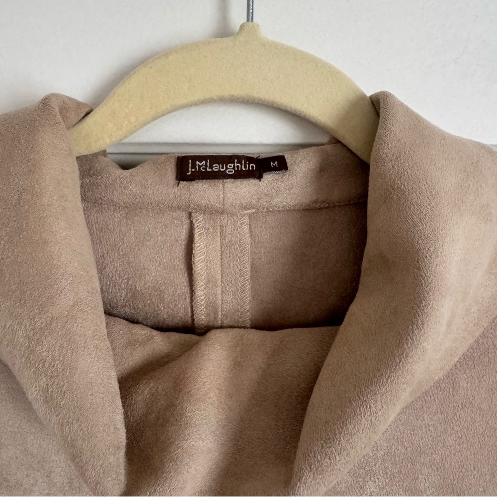 J. McLaughlin Camino Faux Suede Sheath Dress Women’s Size Medium Sand Beige EUC - Picture 2 of 5